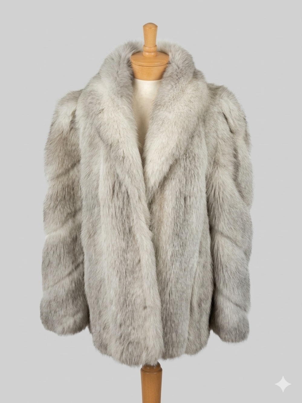 VINTAGE 70’s 80’s JORDACHE WHITE AND GREY FAUX FUR MOB WIFE SKI made in the USA